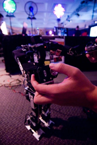 八大高科技产品:神奇机器眼和360度3D显示器 八大高科技产品:神奇机器眼和360度3D显示器